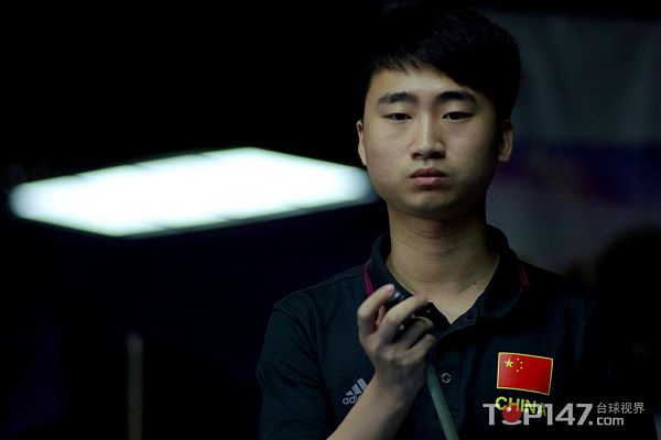 增强中场的 增强中场的